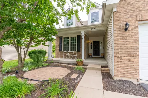 2845 Silver Springs Ct, Yorkville, IL 60560
