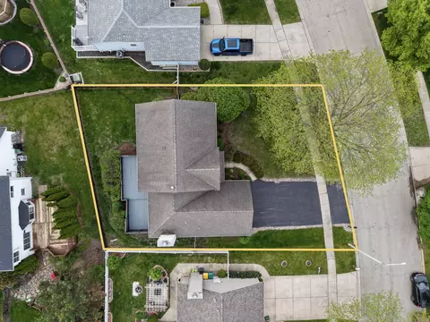 View/Area - 1715 Chestnut Hill Rd, Plainfield, IL 60586 photo 1 of 2