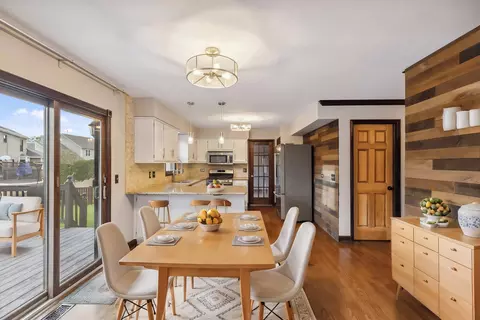 Dining - 1715 Chestnut Hill Rd, Plainfield, IL 60586 photo 1 of 2
