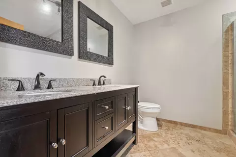 Bath - 1715 Chestnut Hill Rd, Plainfield, IL 60586 photo 1 of 5
