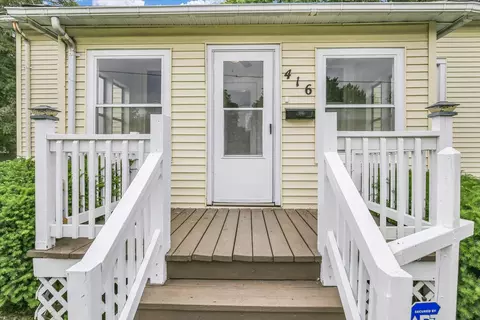 Exterior - 416 W Wing St, Bement, IL 61813 photo 1 of 8