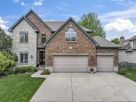 928 W Kenilworth Ave, Palatine, IL 60067