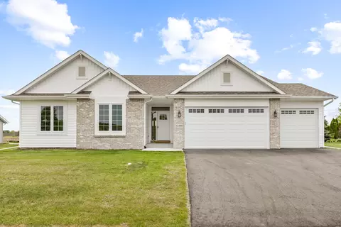 12309 Lakeview Dr, Loves Park, IL 61111