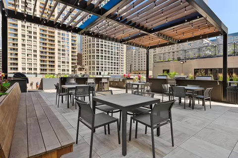 30 E Huron St #4108, Chicago, IL 60611 photo 13