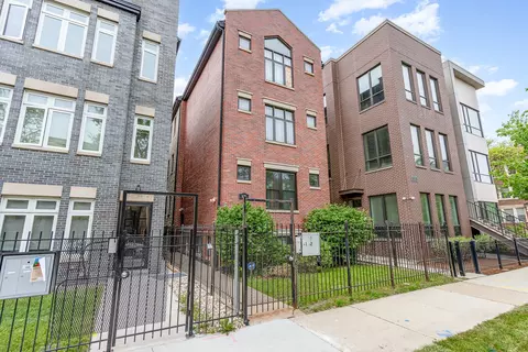 641 E 50th St #3, Chicago, IL 60615 photo 1