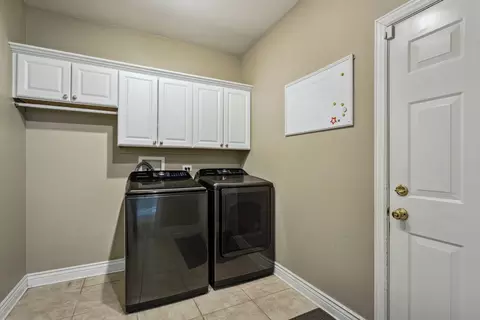 Other - 727 Sumac Dr, Aurora, IL 60506 photo 6 of 7