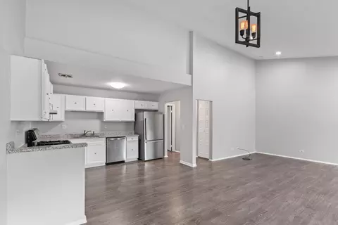 Other - 675 Circle Dr, Roselle, IL 60172 photo 3 of 8