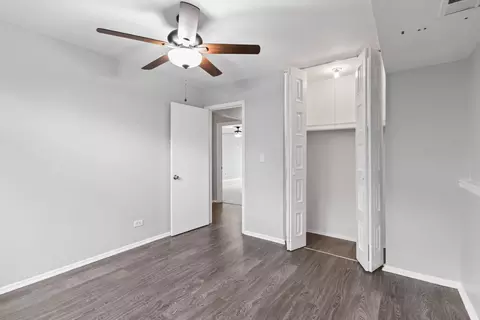 Bedroom - 675 Circle Dr, Roselle, IL 60172 photo 1 of 2