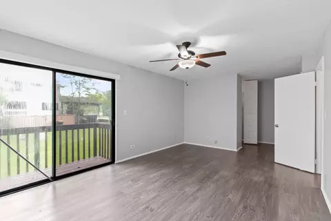 Other - 675 Circle Dr, Roselle, IL 60172 photo 5 of 8