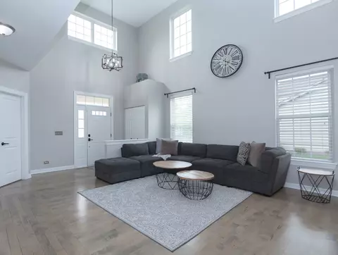 Other - 879 Oak Ridge Blvd, Elgin, IL 60120 photo 1 of 7
