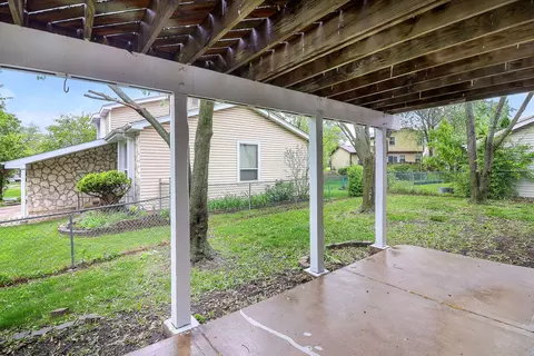 1914 Brookside Ln, Hoffman Estates, IL 60169 photo 15