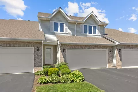 816 Adam Ln, Hampshire, IL 60140