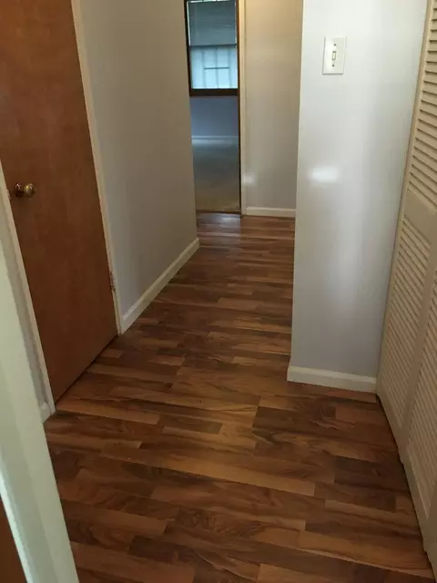 Entry Way - 2307 Jay Ln, Rolling Meadows, IL 60008 photo 2 of 2