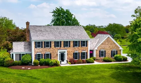 20707 N Swansway, Deer Park, IL 60010