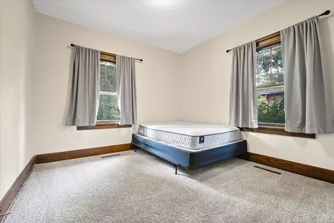 Bedroom - 1009 Hovey Ave, Normal, IL 61761 photo 2 of 5