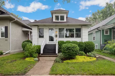 832 N Lombard Ave, Oak Park, IL 60302