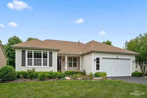 511 Homeview Dr, Oswego, IL 60543