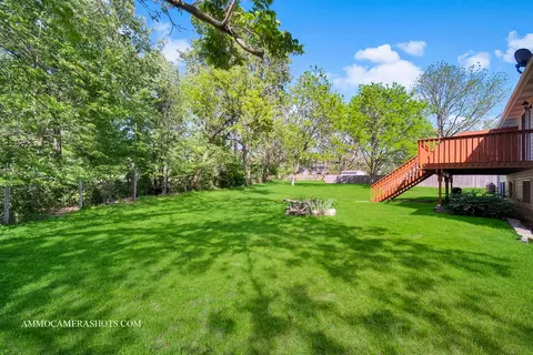 211 Lorien Ct, East Dundee, IL 60118 photo 22