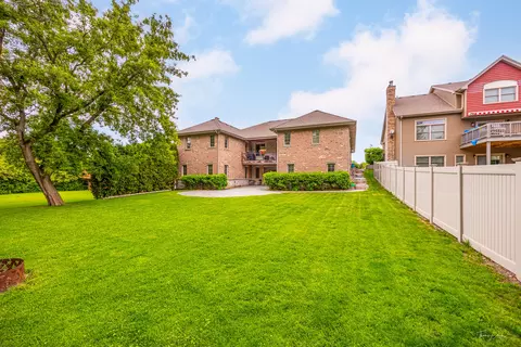 Exterior - 471 59th St, Lisle, IL 60532 photo 4 of 8