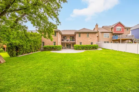Exterior - 471 59th St, Lisle, IL 60532 photo 5 of 8