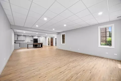 Living - 471 59th St, Lisle, IL 60532 photo 4 of 5