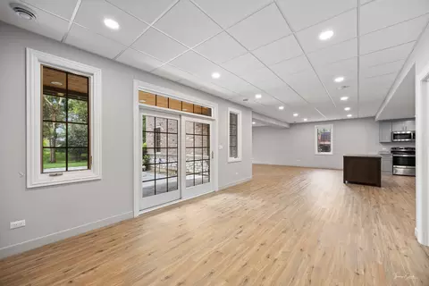 Living - 471 59th St, Lisle, IL 60532 photo 5 of 5