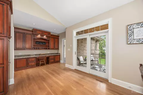 Entry Way - 471 59th St, Lisle, IL 60532 photo 3 of 4