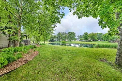 Exterior - 480 Logue Cir, Seneca, IL 61360 photo 5 of 8