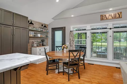 Dining - 480 Logue Cir, Seneca, IL 61360 photo 1 of 1