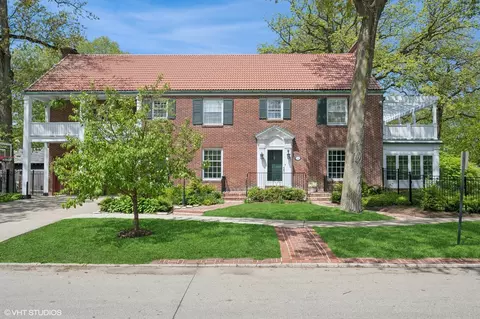350 Elder Ln, Winnetka, IL 60093 photo 2
