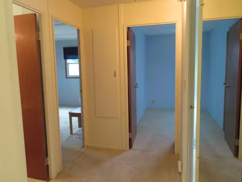 Entry Way - 321 Maple Dr, Morris, IL 60450 photo 3 of 3