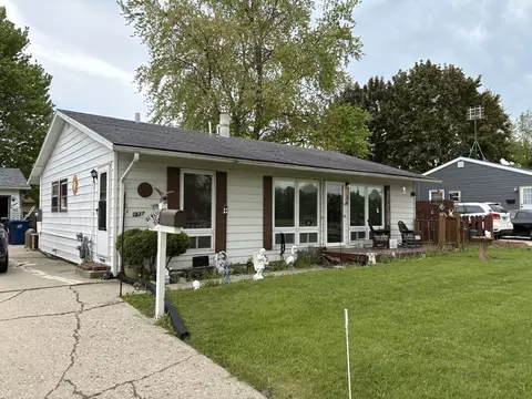 1937 Western Ave, Waukegan, IL 60087
