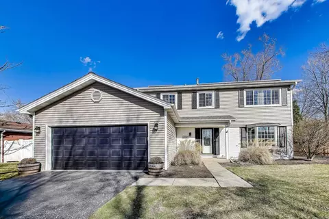 6 S009 Steeple Run Dr, Naperville, IL 60540