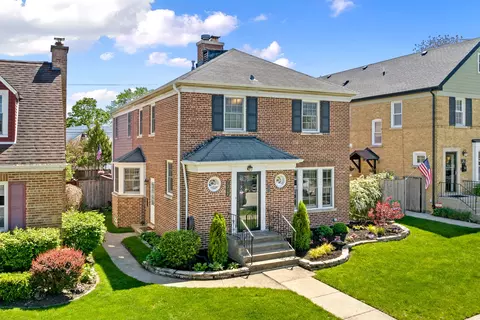7317 W Greenleaf St, Chicago, IL 60631