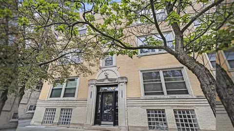 1314 W Leland Ave #2, Chicago, IL 60640