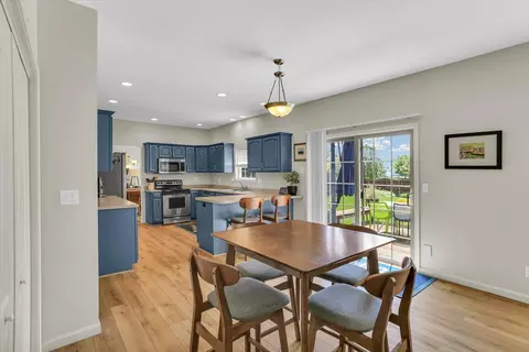 Dining - 2501 Pinehurst Dr, Champaign, IL 61822 photo 3 of 3