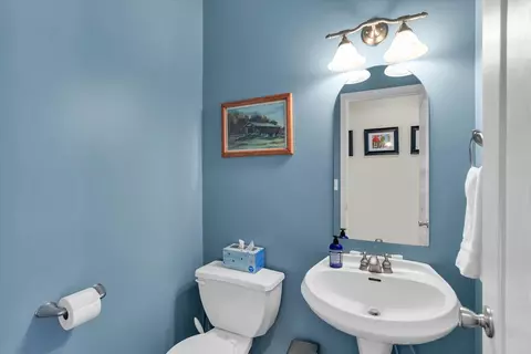 Bath - 2501 Pinehurst Dr, Champaign, IL 61822 photo 1 of 5