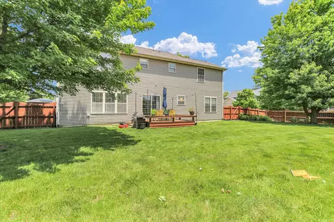 Exterior - 2501 Pinehurst Dr, Champaign, IL 61822 photo 11 of 13