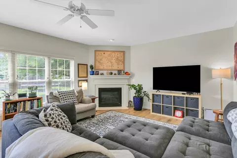 Living - 2501 Pinehurst Dr, Champaign, IL 61822 photo 2 of 4