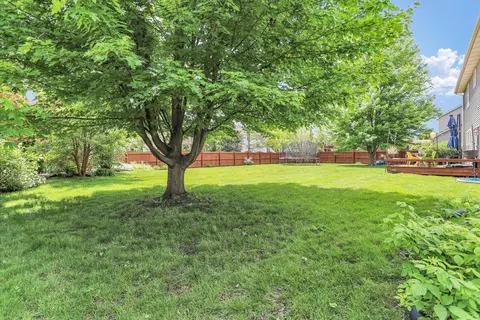 Exterior - 2501 Pinehurst Dr, Champaign, IL 61822 photo 13 of 13