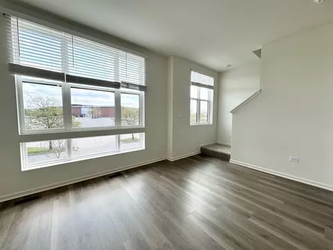 371 Summit Cir, Lombard, IL 60148 photo 7