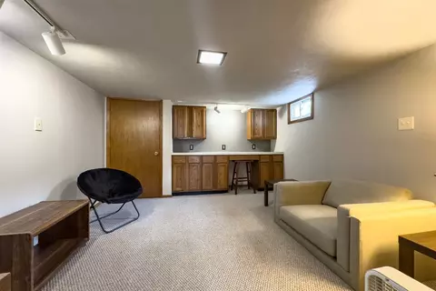 410 Beecher St, Bloomington, IL 61701 photo 28