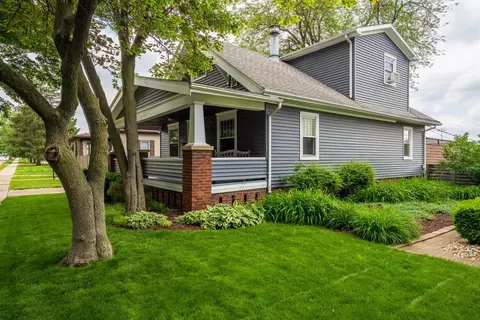 410 Beecher St, Bloomington, IL 61701 photo 41