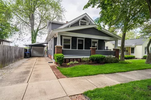 410 Beecher St, Bloomington, IL 61701 photo 39