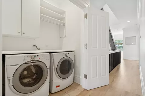 3823 N Wayne Ave, Chicago, IL 60613 photo 39