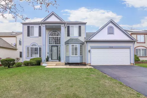 1518 Charlotte Cir, Naperville, IL 60564