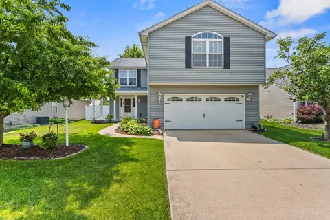 3807 Sandstone Dr, Champaign, IL 61822