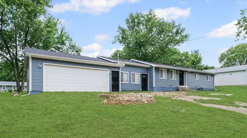 108 S Jefferson St, Saybrook, IL 61770