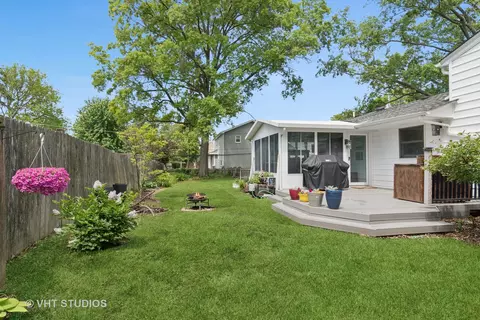 212 E 11th Ave, Naperville, IL 60563 photo 20