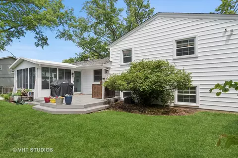 212 E 11th Ave, Naperville, IL 60563 photo 17
